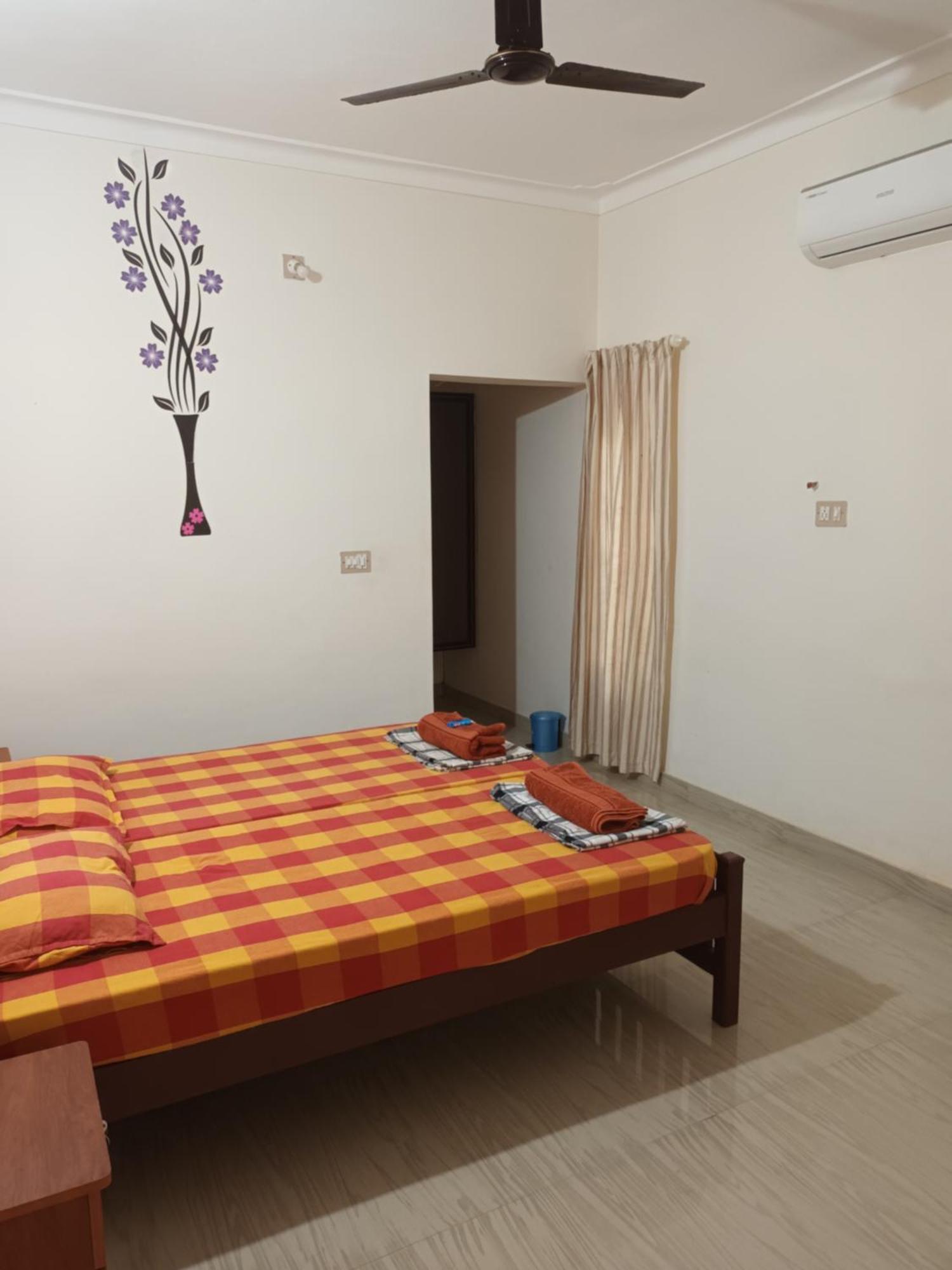 Ivory Coaste Hotel Kannúr Kültér fotó